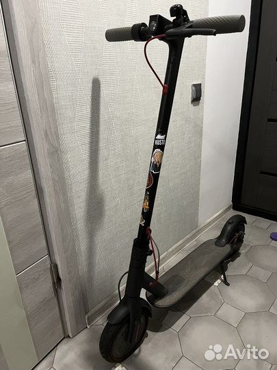 Электросамокат xiaomi m365 pro