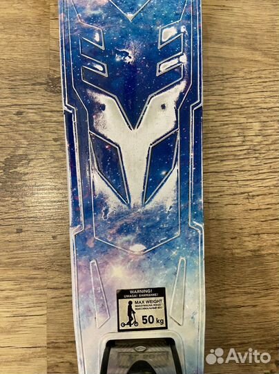 Самокат трехколесный