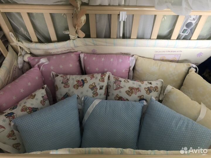 Бортики в кроватку