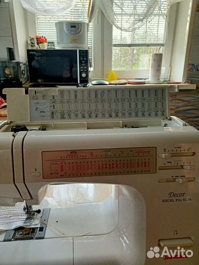 Швейная машина Janome бу