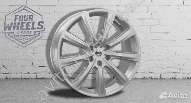 Диски на Инфинити QX56 QX80 R22