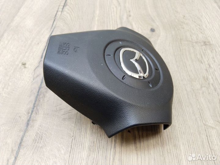 Крышка подушки безопасности Mazda 3 BK 1.6 2007