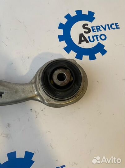 Mercedes w212 09- CLS W218 4Matic Рычаг левый