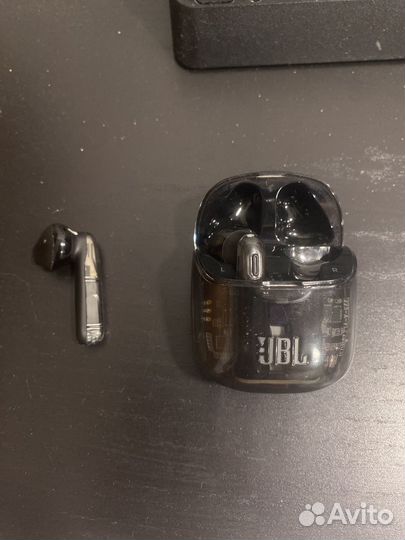 Наушнки безпроводные JBL