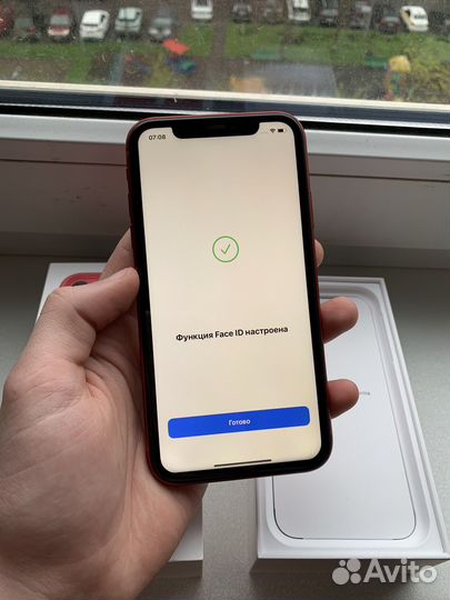 iPhone 11, 64 ГБ