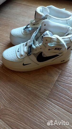 Кроссовки nike