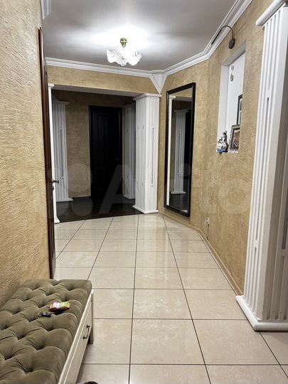 4-к. квартира, 117,5 м², 8/10 эт.