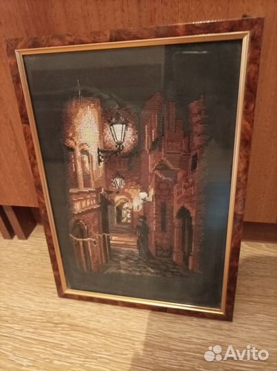 Картина вышитая крестом ручная работа