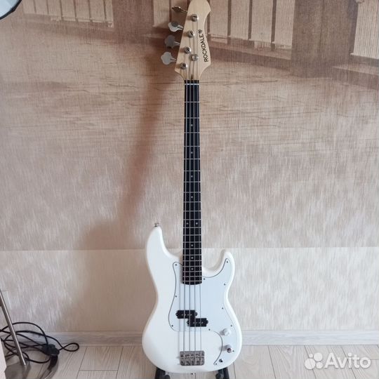 Басс гитара pb Rockdale 4 струны