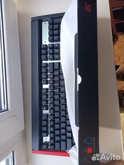 Механическая клавиатура бесшумная на красных свитч