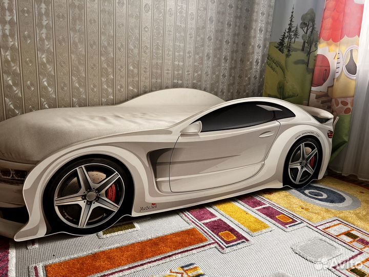 Кровать машина для мальчика с матрасом