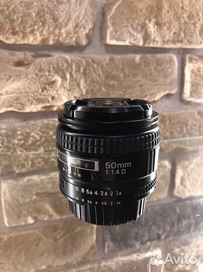 Объектив Nikon 50mm f/1.4D AF-S Nikkor