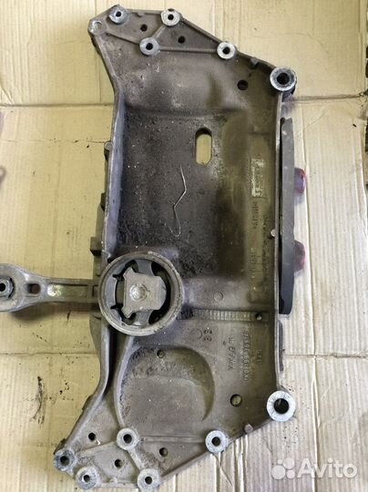 Подрамник Skoda Octavia A5