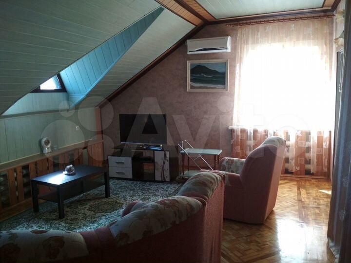 Дом 340 м² на участке 10 сот.