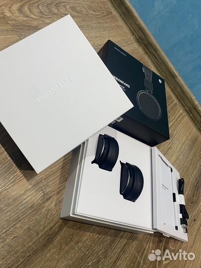 Наушники беспроводные UrbanEars Plattan 2 Black