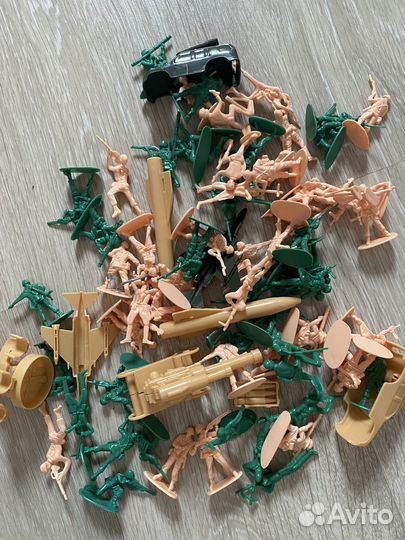 Игрушки для мальчика