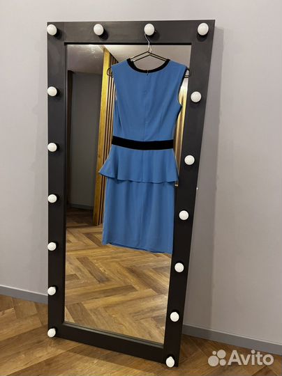 Платье charuel