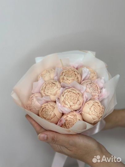 Шоколадные цветы с начинкой к Дню матери