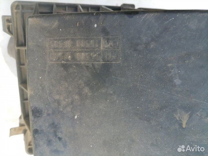 Корпус воздушного фильтра Nissan Primera P11 2.0