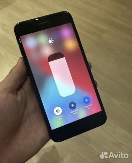 iPhone 8 Plus, 64 ГБ
