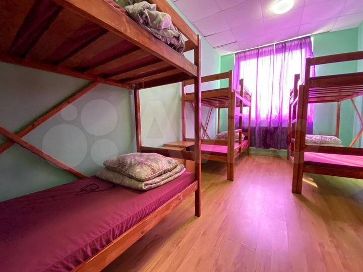 Комната 13 м² в > 9-к., 5/5 эт.