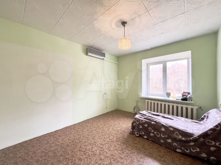 2-к. квартира, 57 м², 2/2 эт.