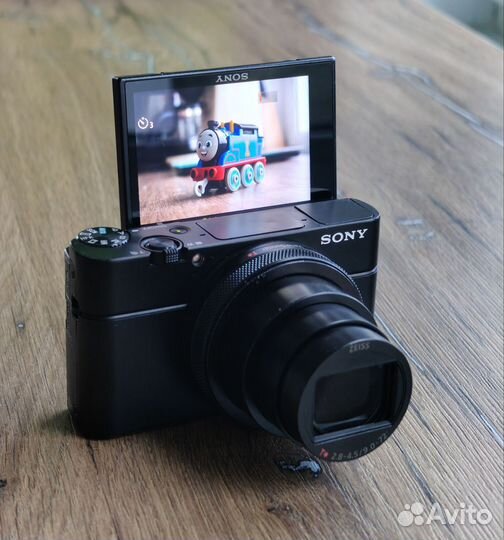 Компактный фотоаппарат sony rx100 m6