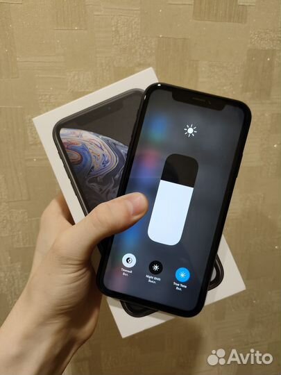 iPhone Xr, 64 ГБ