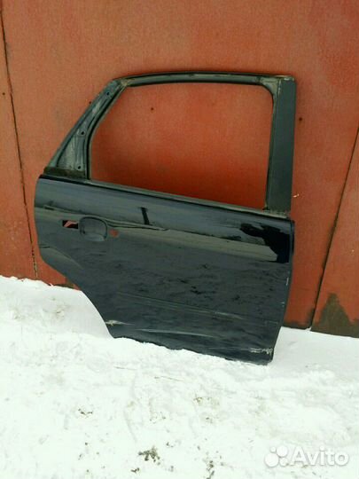 Дверь задняя правая Ford Focus 2 05-08 дорестайл