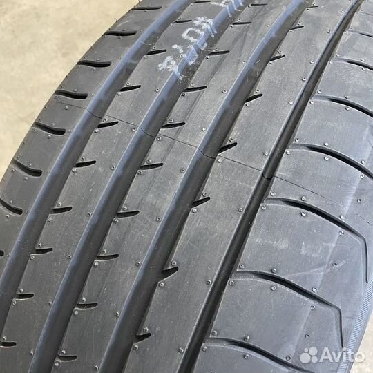 Yokohama Advan Sport V107D 275/50 R20