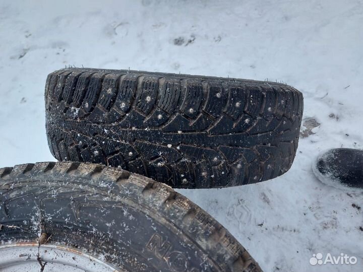 Зимняя резина r14 бу