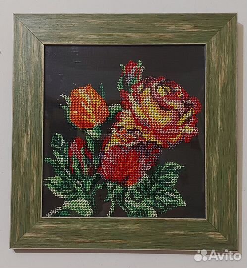 Картина вышитая бисером