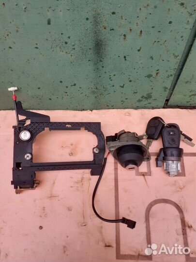 Личинки замка bmw 5 e39