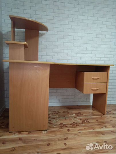 Компьютерный столик бу