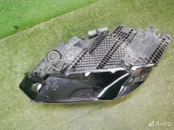 Фара правая Audi Q7/SQ7