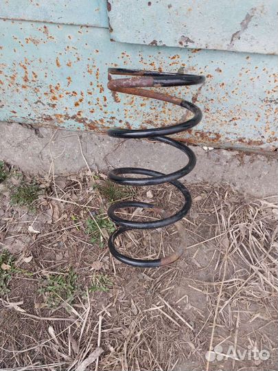 Пружина Mitsubishi Space Star