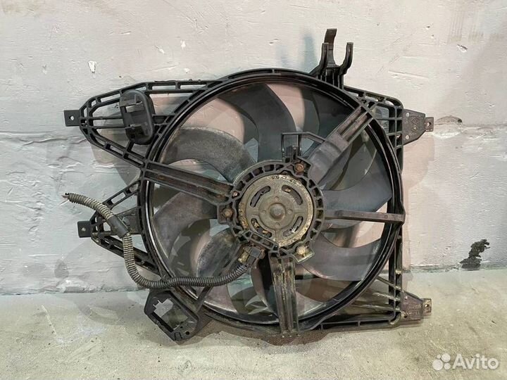 Вентилятор радиатора от Renault Kangoo 2003-2007