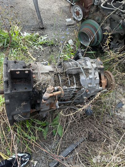 Мотор 10-ка V образный Мерседес