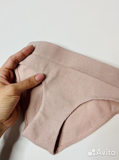 Новые купальные плавки. Англия (128-140)