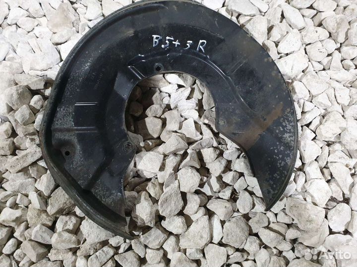 Пыльник тормозного диска Volkswagen Passat B5+