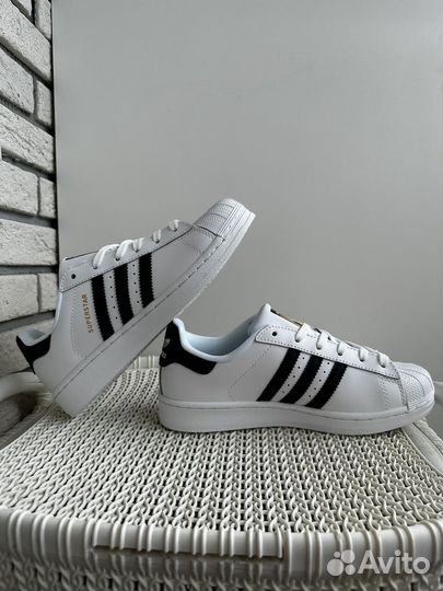 Adidas superstar