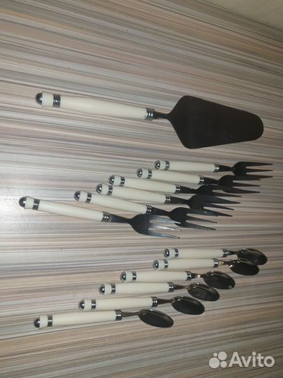 Набор приборов для десерта