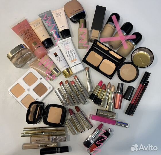 Косметика: Marc Jacobs Dior D&G Collistar Shis