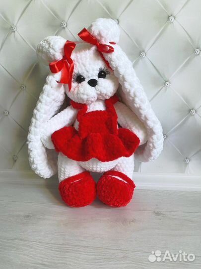 Заяц зайка вязаная ручной работы с метрикой