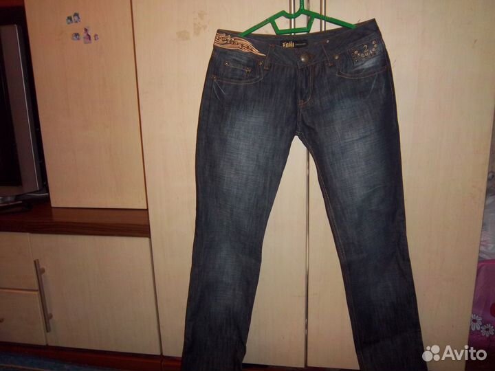 Продам джинсы
