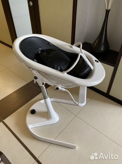 Стульчик для кормления mima moon