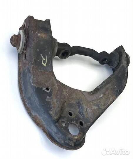 Рычаг передний правый верхний Хендай H-1 1998г