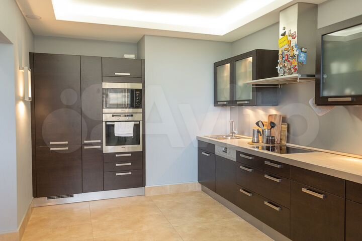 3-к. квартира, 82 м², 6/15 эт.