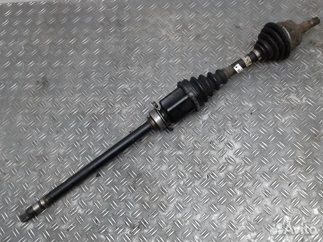 Полуось передняя правая (приводной вал, шрус), Lan