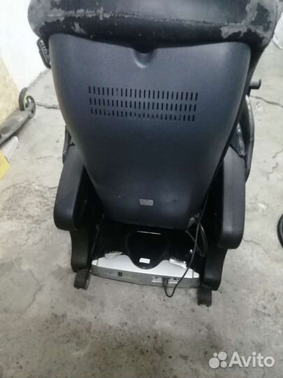 Массажное кресло